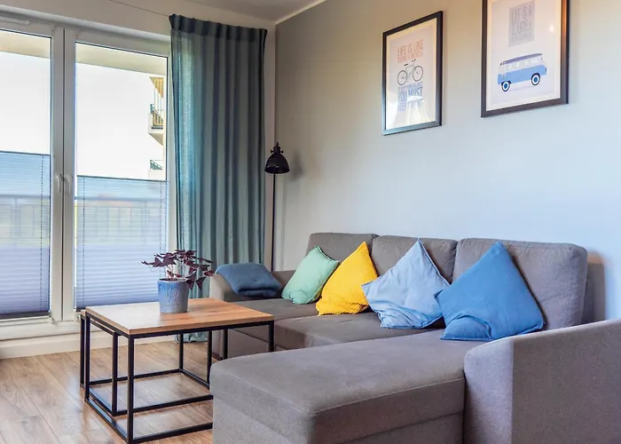 Horyzont ウストロニエ・モルスキエ