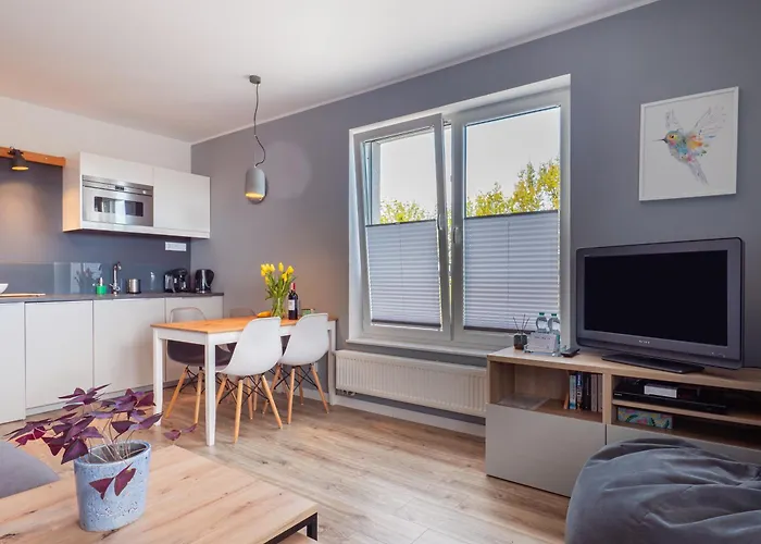 Horyzont ウストロニエ・モルスキエ